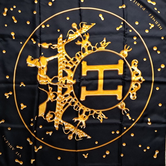 Women's Hermes Scarf - Picture 1 of 12